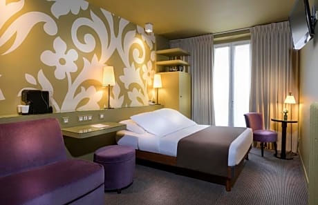 Ground Floor room