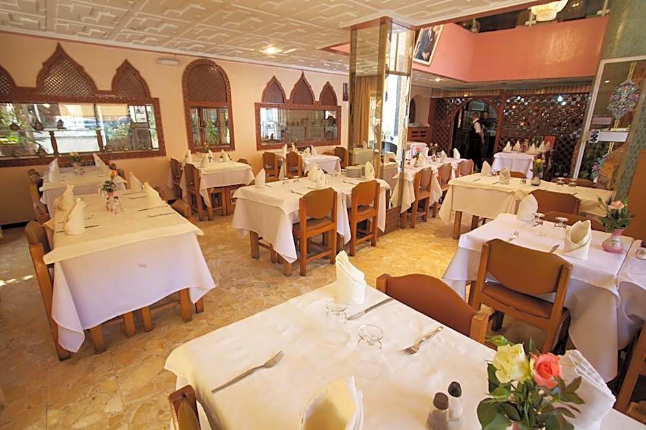 Hotel Tachfine