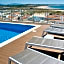 Topcity Hostel & Suites