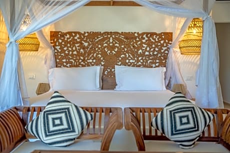 Garden Ocean View with Private Pool