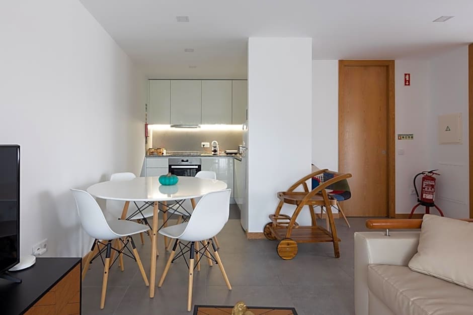 Abraços dos Avós - Casas de aldeia