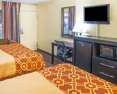 2 Queen Beds, Nonsmoking
