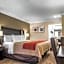 Quality Inn Near Downey Studios
