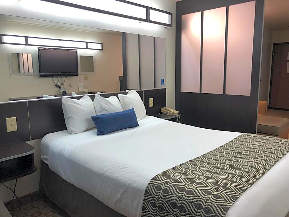 Microtel Inn & Suites By Wyndham Klamath Falls