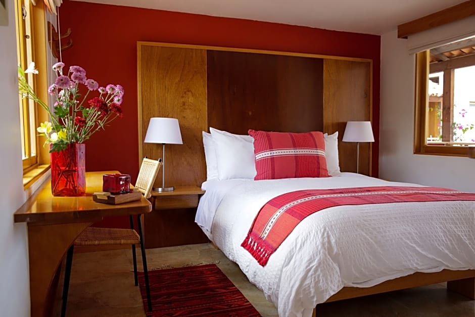 Casa Tsaya Boutique