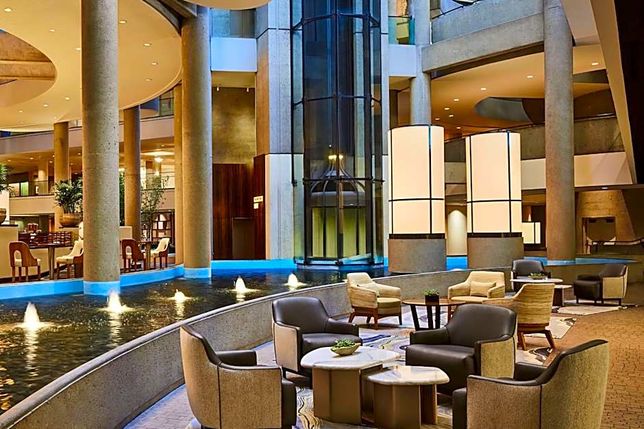 The Westin Bonaventure Hotel & Suites, Los Angeles