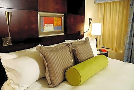 Aura Hotel Times Square