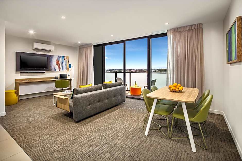 Quest Dandenong Central