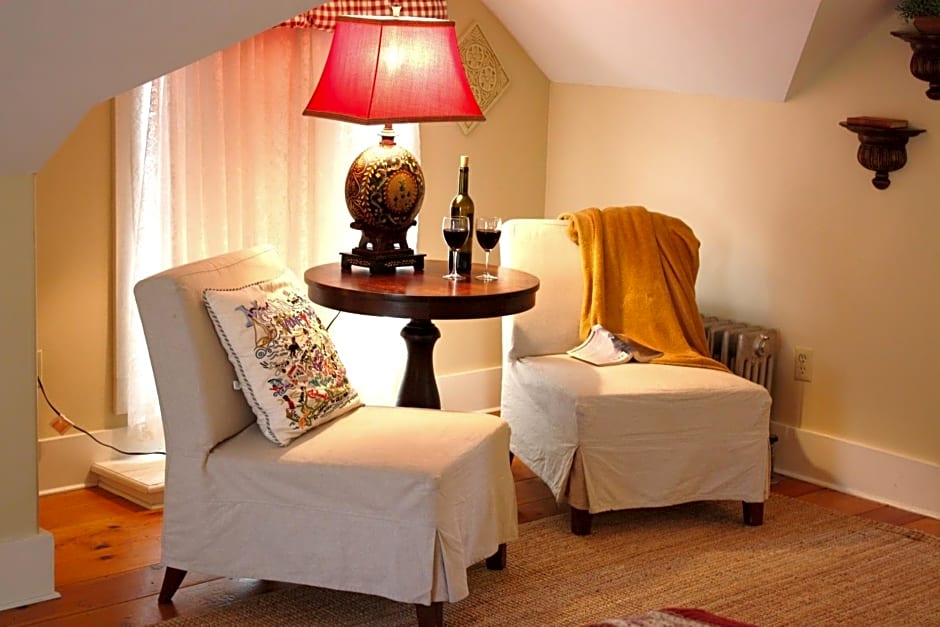 The Oak Bluffs Inn