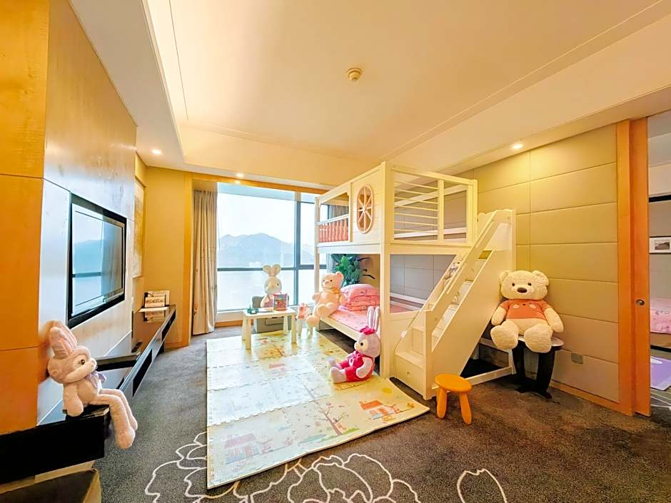 Crowne Plaza Yichang By IHG