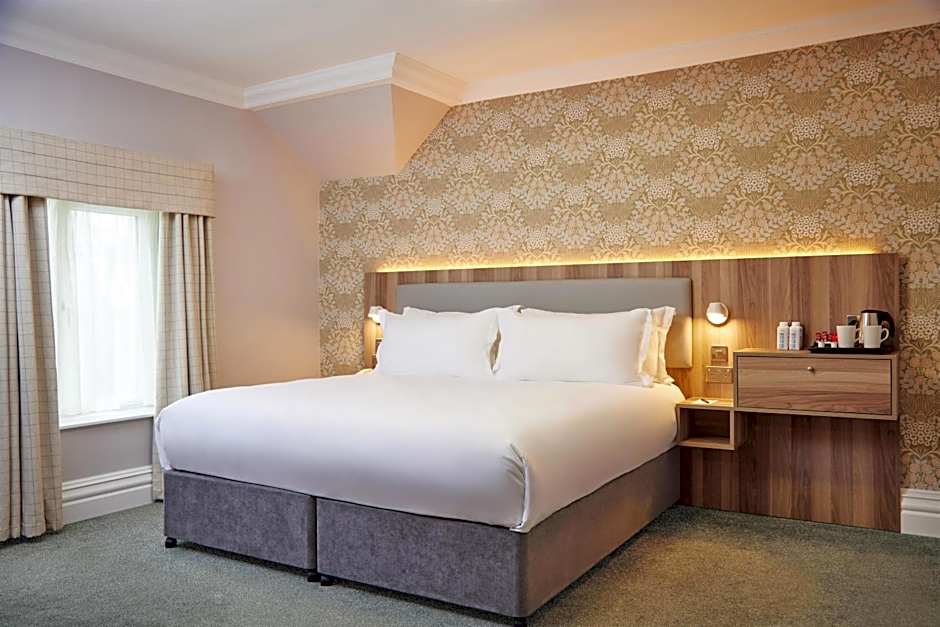 Bunratty Castle Hotel & Leisure Club, BW Premier Collection