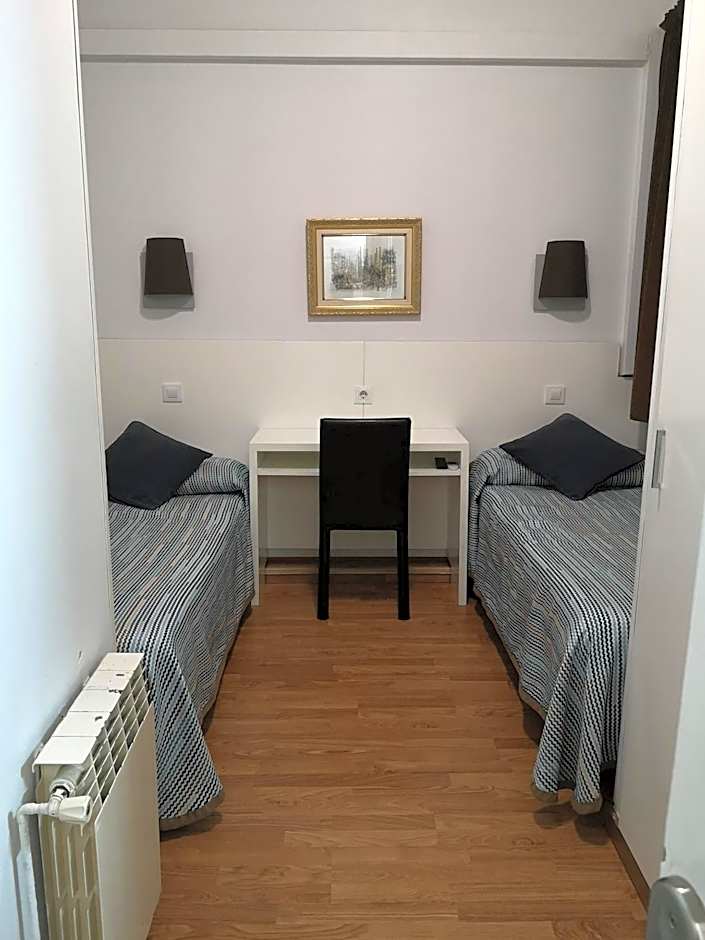Hostal Lesseps