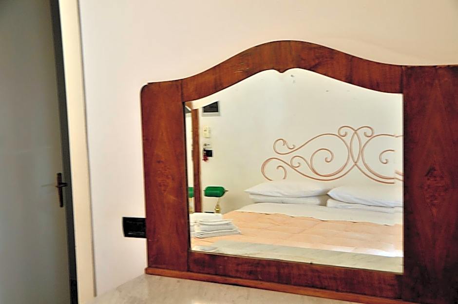 Azzurretta Guest House