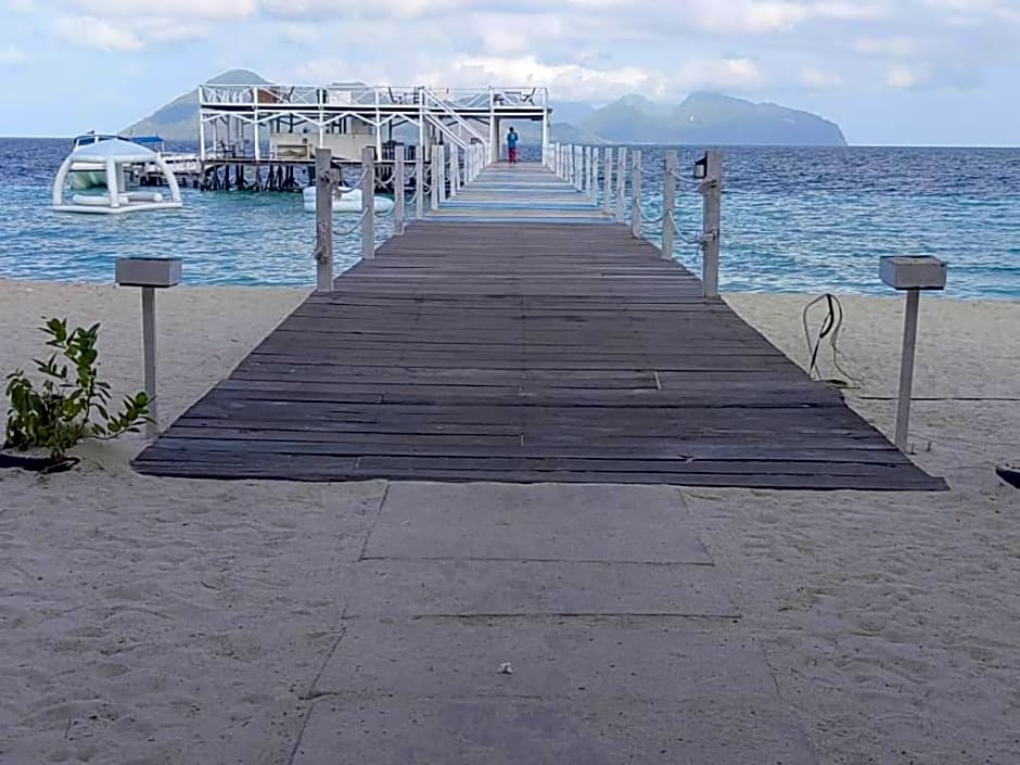 Pom-Pom Celebes Beach Resort邦邦岛西里伯斯度假村