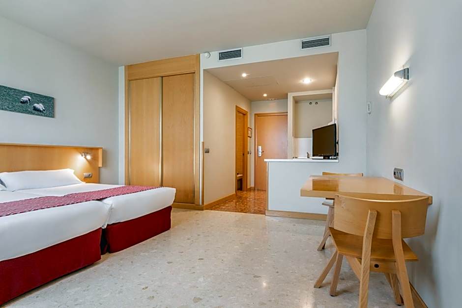 Aparthotel Exe Campus San Mamés