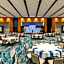 DoubleTree By Hilton Cedar Rapids Convention Complex