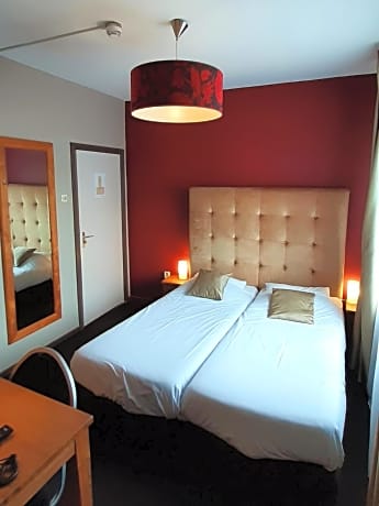 Basic Twin Room