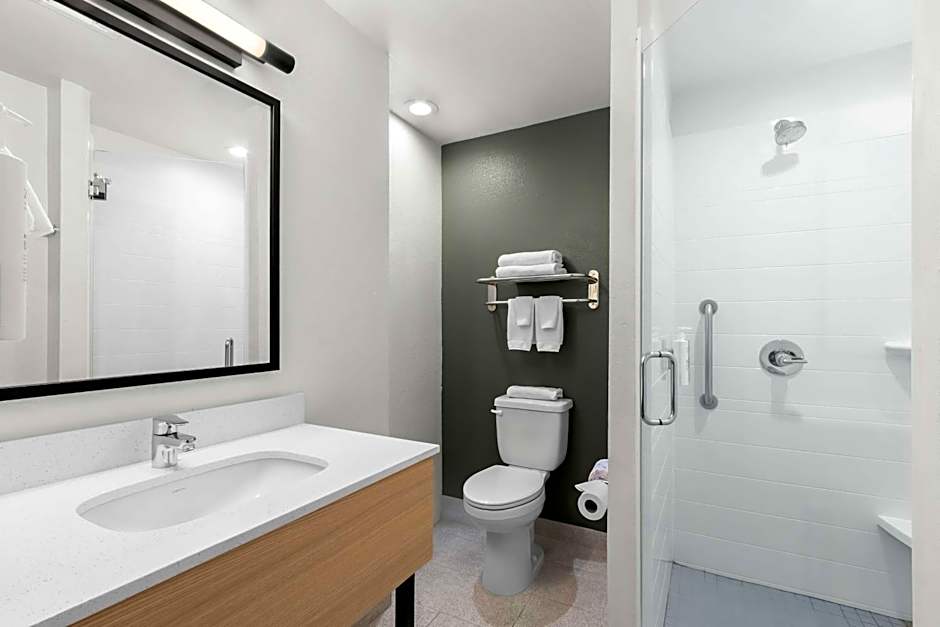 Spark by Hilton Fountain Hills Scottsdale