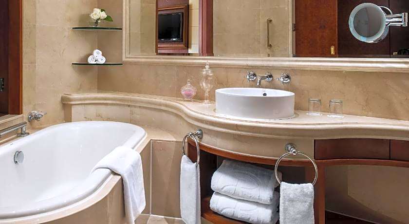 The Langham Hong Kong Hotel