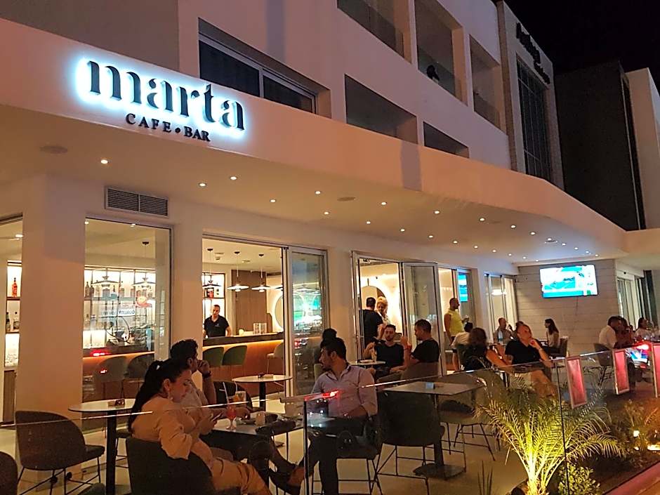 Anthea Hotel Apartments