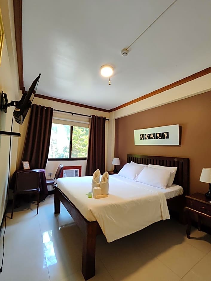 Spring Plaza Hotel