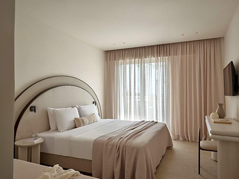 Atlantica Thalassa Hotel