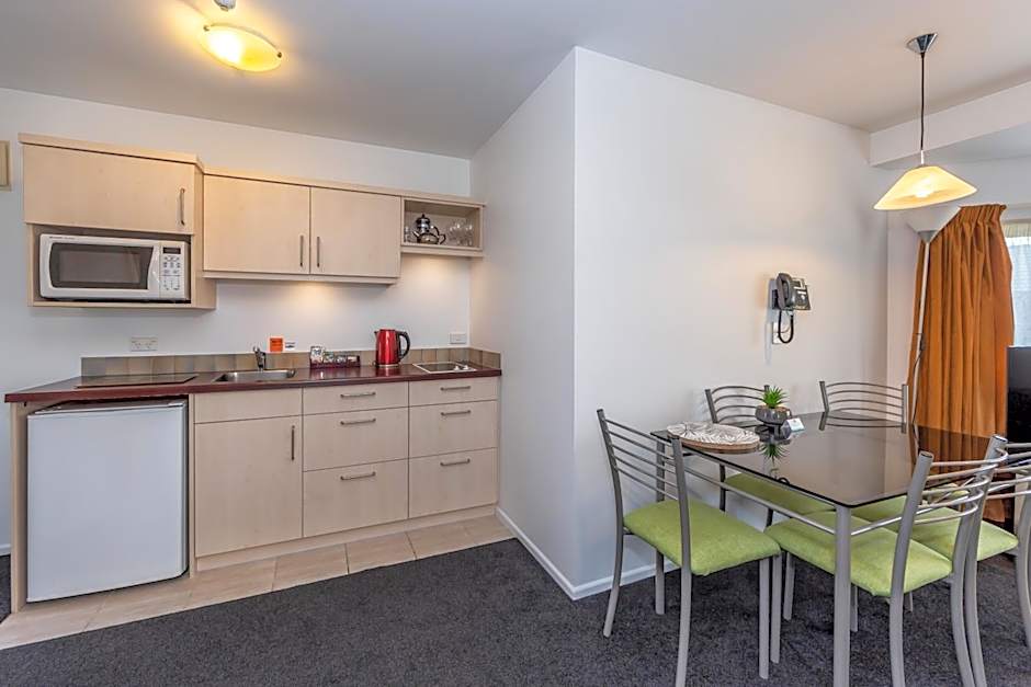 Roma On Riccarton Motel