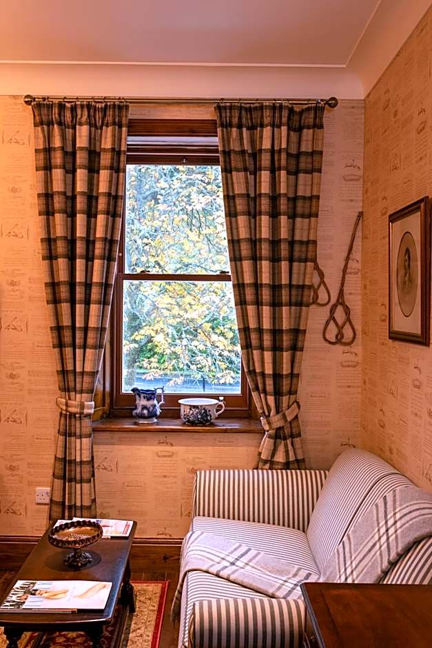 The Whispering Pine Lodge