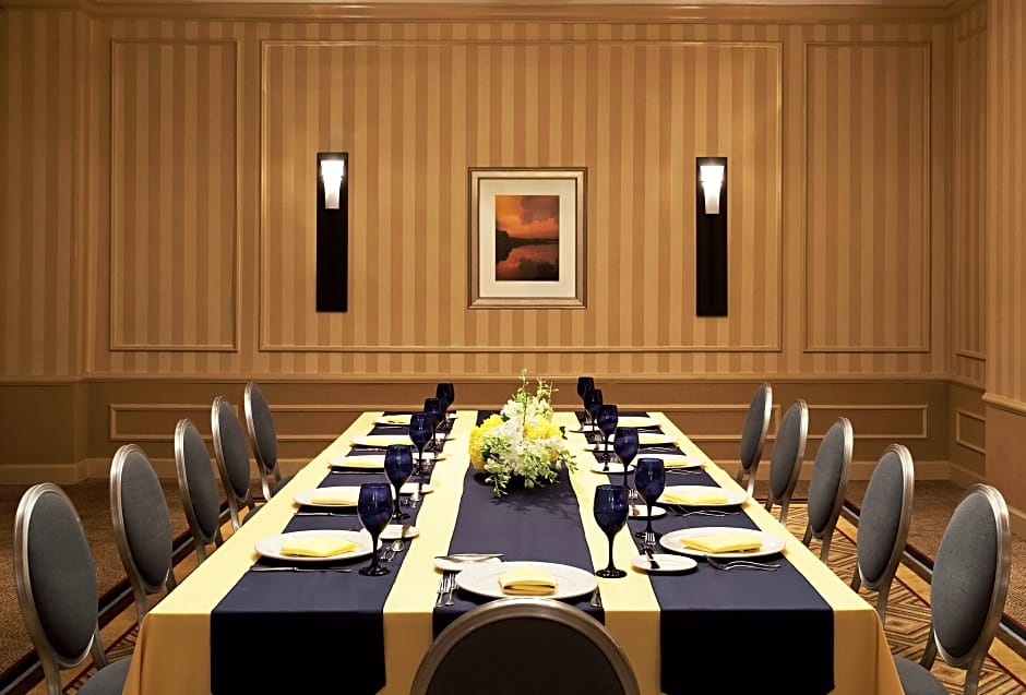 Sheraton Suites Fort Lauderdale West