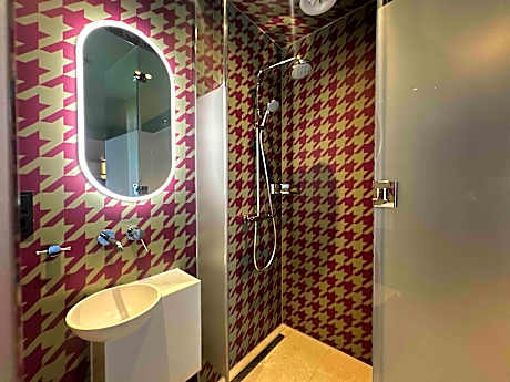 Executive twin or double room