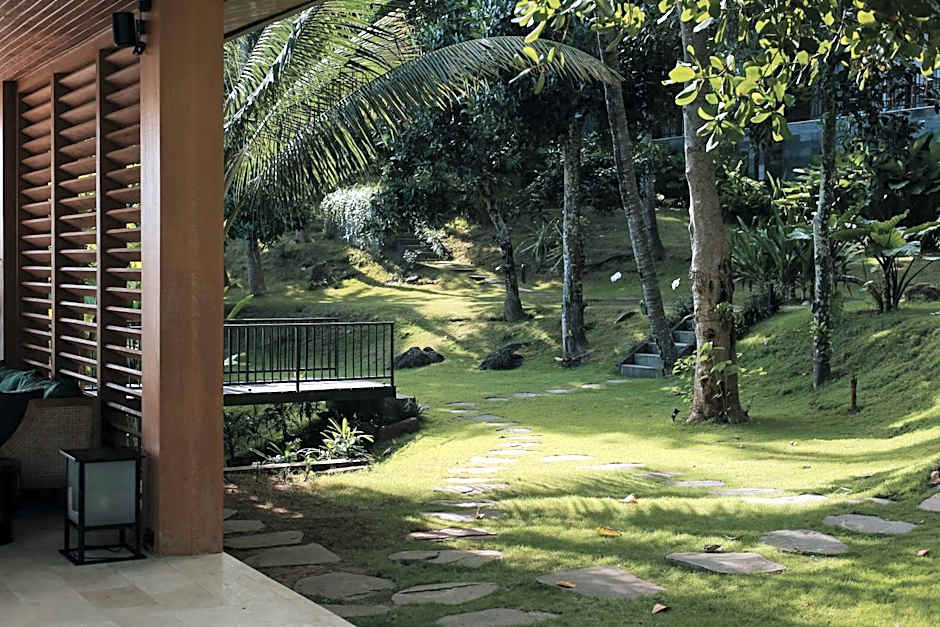 Sanglung Villas & Suites