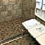 Quality Inn Forsyth - Decatur