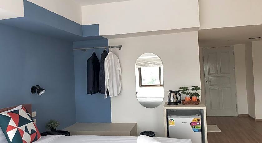 Saffron Hill Minburi