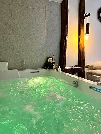 Tamarin & Capucin Suite Balnéo