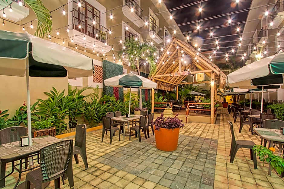 Binniguenda Huatulco & Beach Club