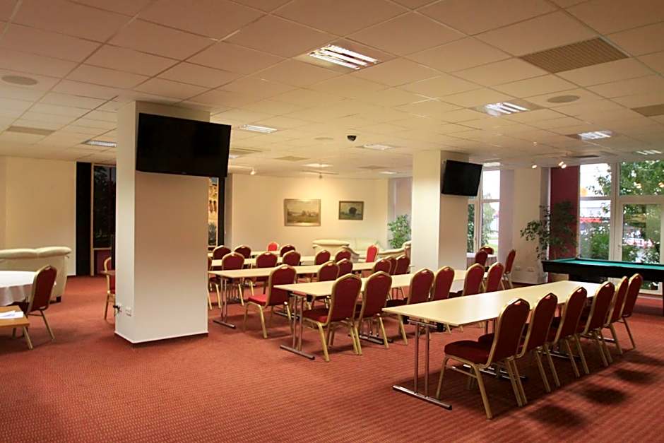 Hotel CITY **** Galanta