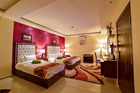 Standard Family Room