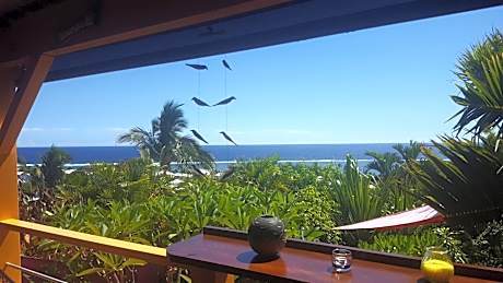 Poz Lagon - chambre d'hôtes - Bungalow pour 2 personnes - Jacuzzi privatif - petit déjeuner - Vue sur le lagon