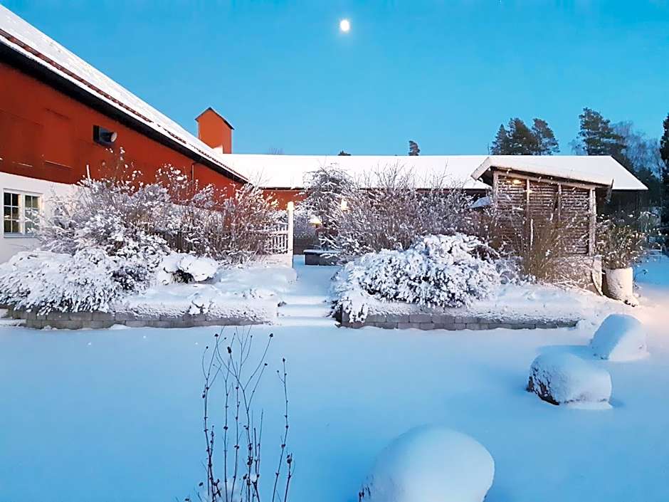 Närebo Gårdshotell & Restaurang