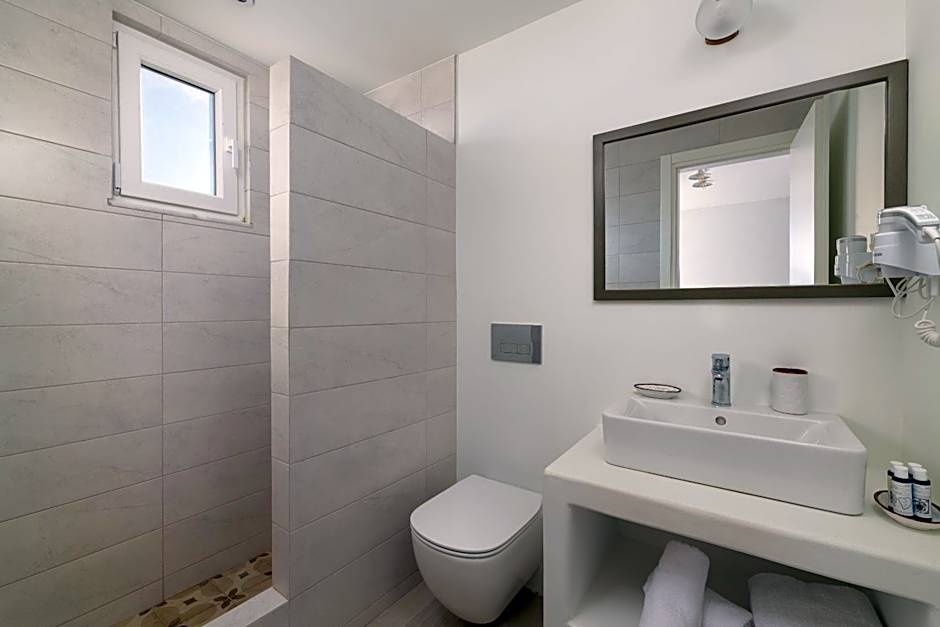 Stegna Akti Luxury Suites