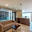 Blackwoods Hotel Pattaya - SHA Extra Plus