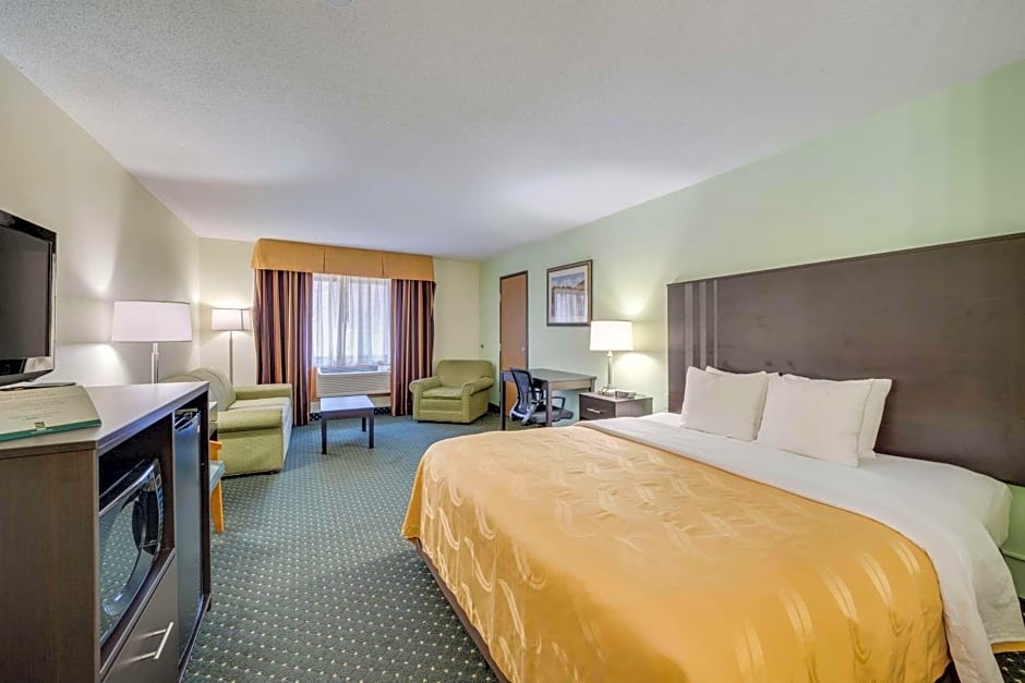 Quality Inn & Suites South