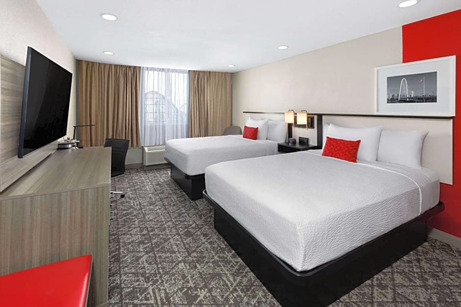 Ramada by Wyndham DFW Airport