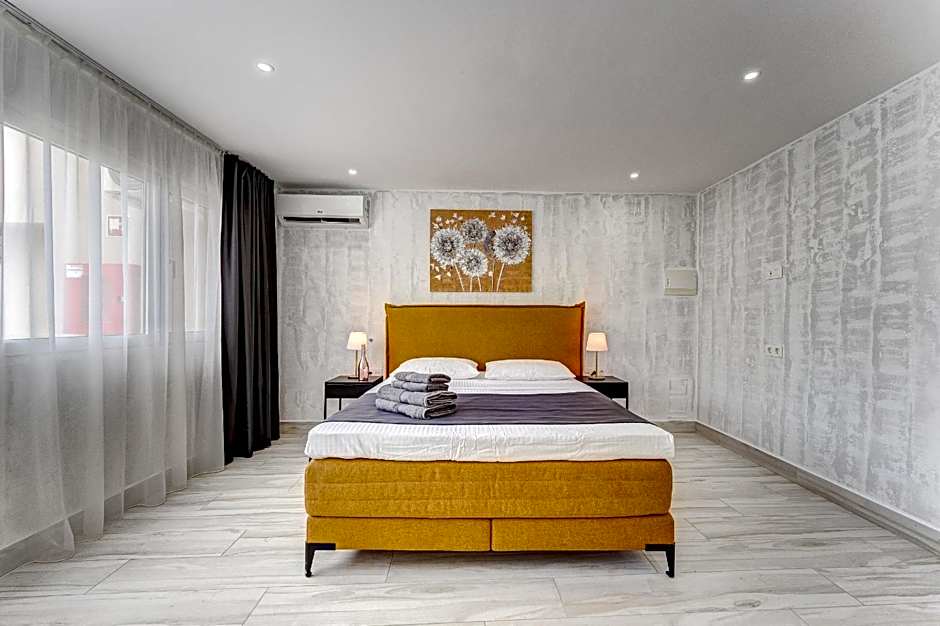 BAL Apartments Adults Only
