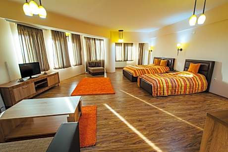 Hotel Kristal Palas