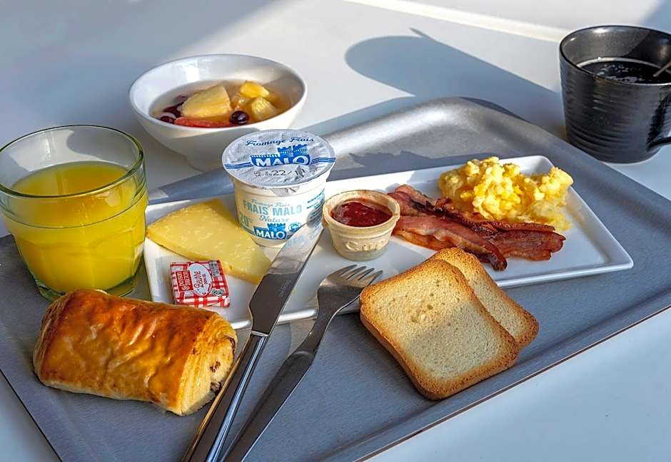 B&B HOTEL Niort Sud Venise Verte