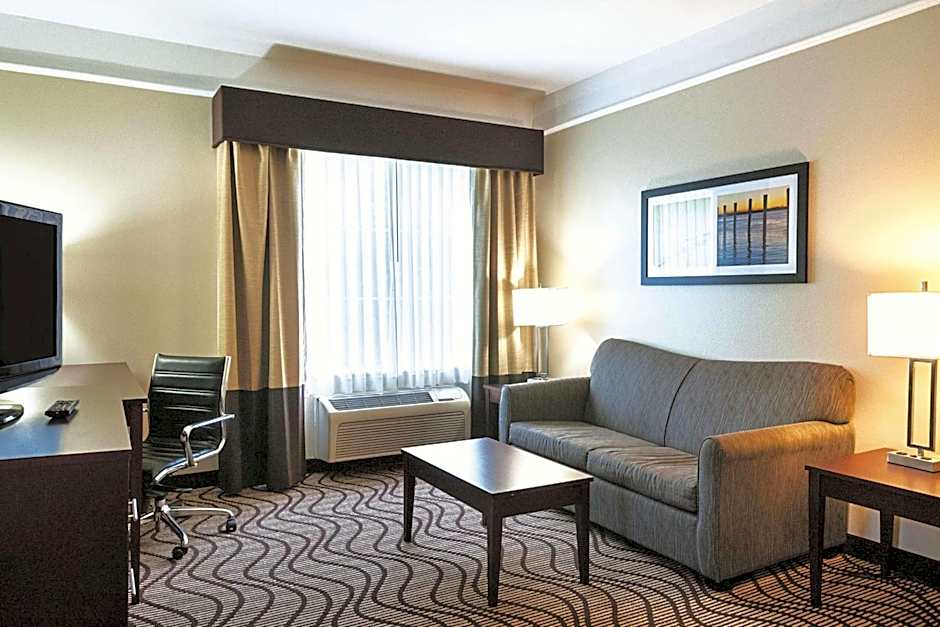 La Quinta Inn & Suites by Wyndham Houma