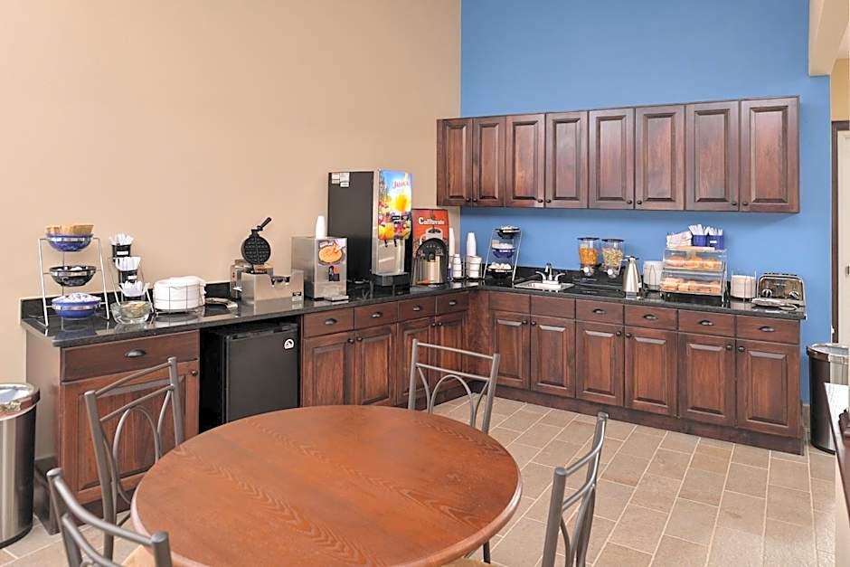 Americas Best Value Inn & Suites St. Clairsville Wheeling
