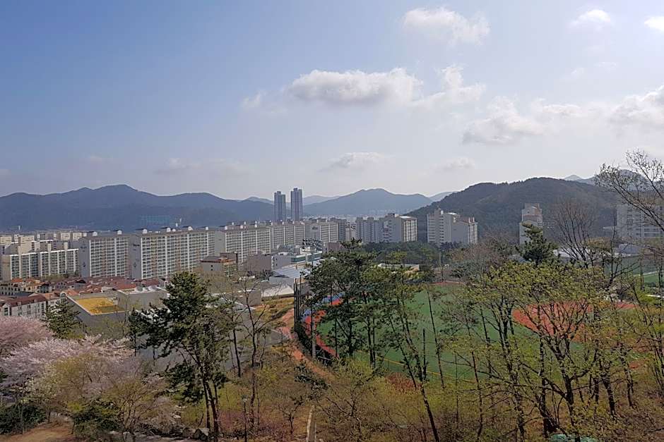OASIS Hotel
