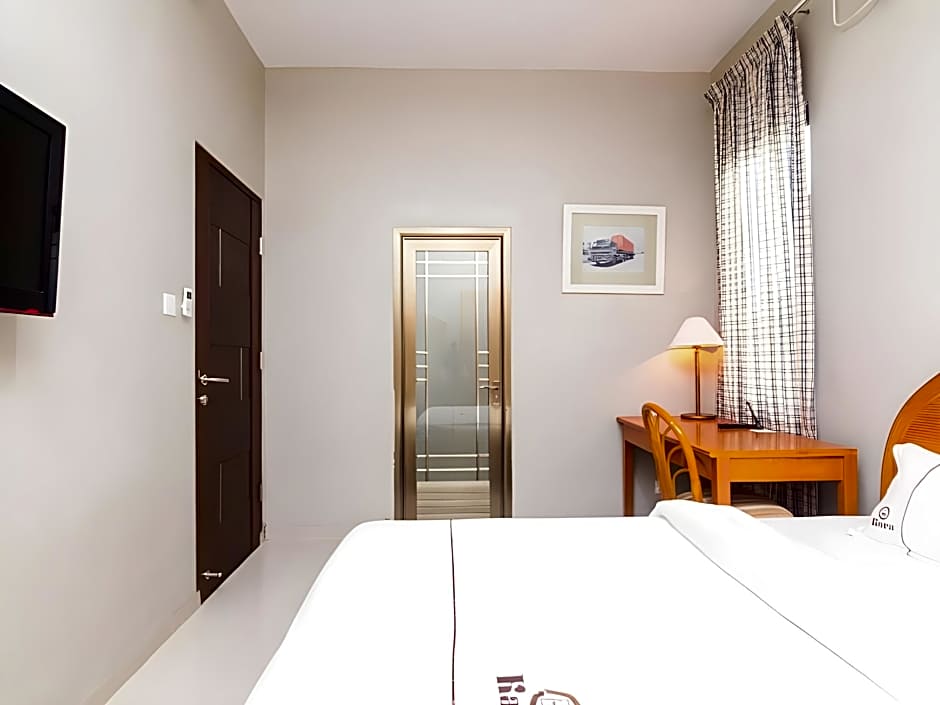 Capital O 1867 Kara Guest House